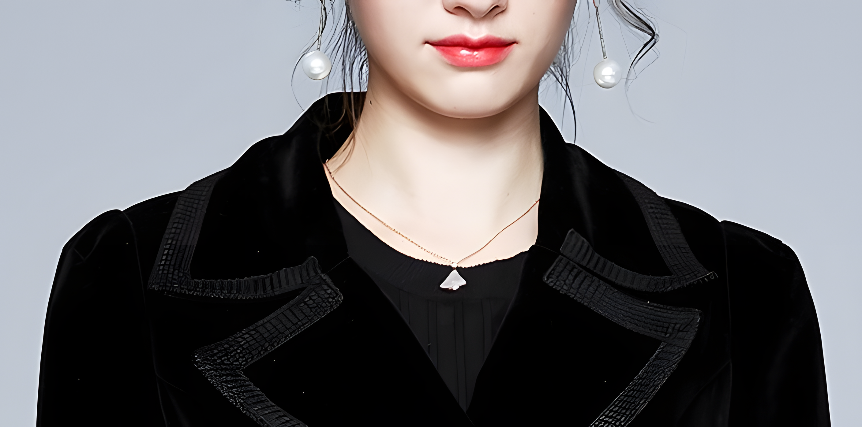 Statement Black Velvet Overcoat with Grand Lapels and Pocket- 627250463092_BLA