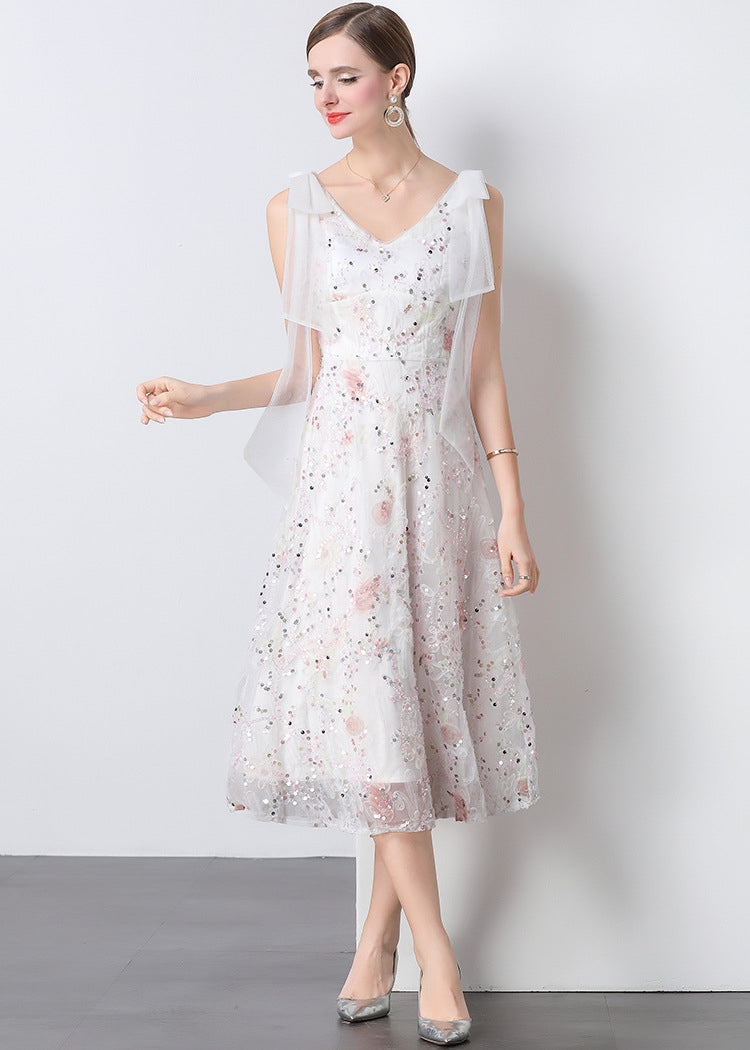 Enchanted Blossom Embellished Midi Dress - 	 902789509732_WHITE