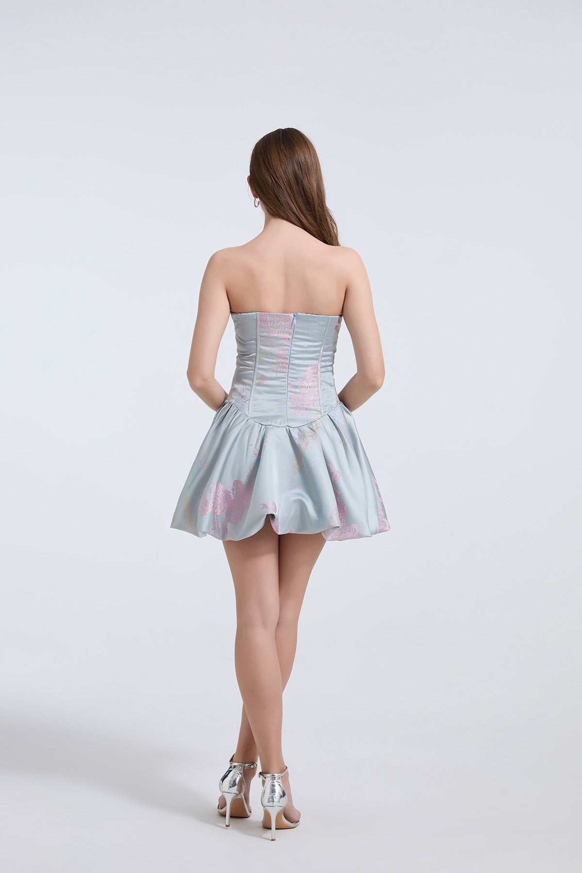 Elegant Strapless Embroidered Bubble Hem Dress