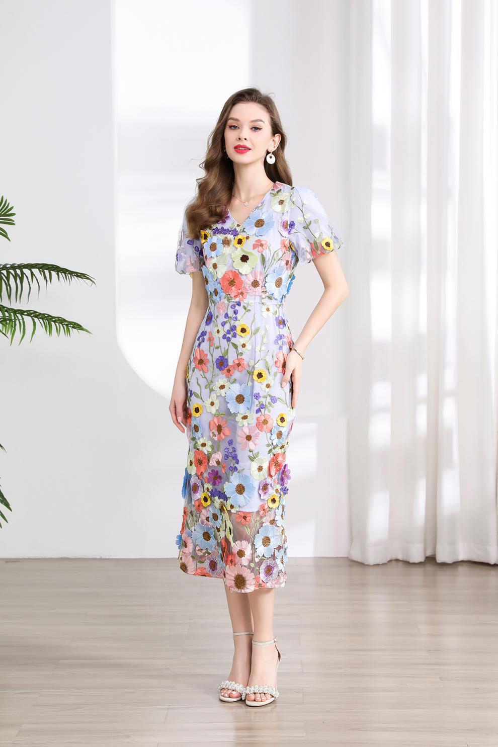Blossom Elegance Midi Dress