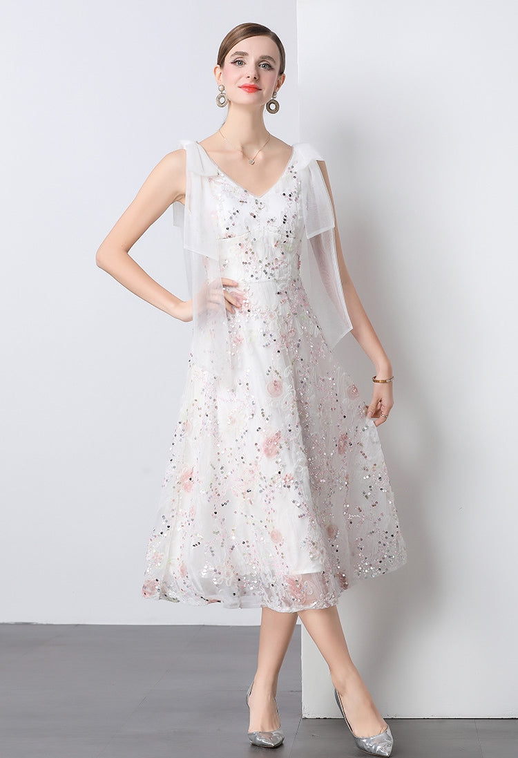 Enchanted Blossom Embellished Midi Dress - 	 902789509732_WHITE