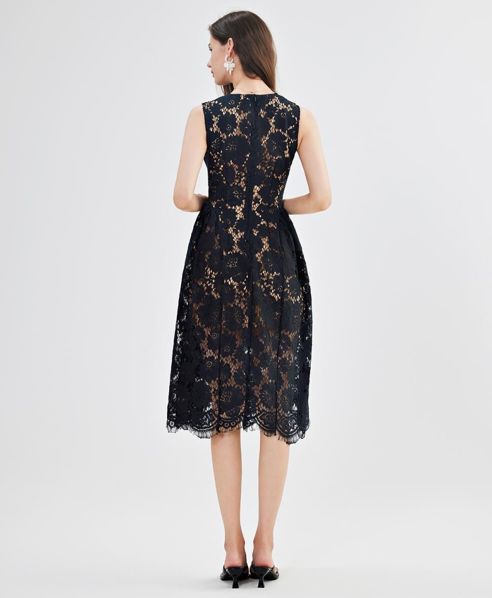 Black Elegance Lace Dress