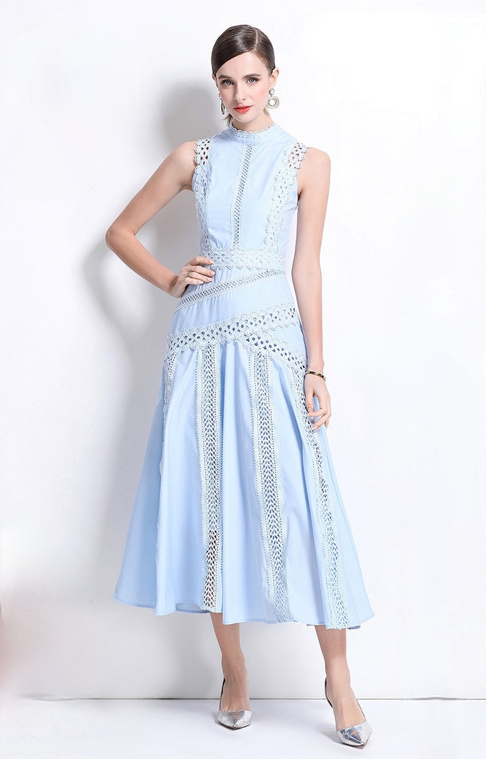 Light Blue Sleeveless Lace Midi Dress