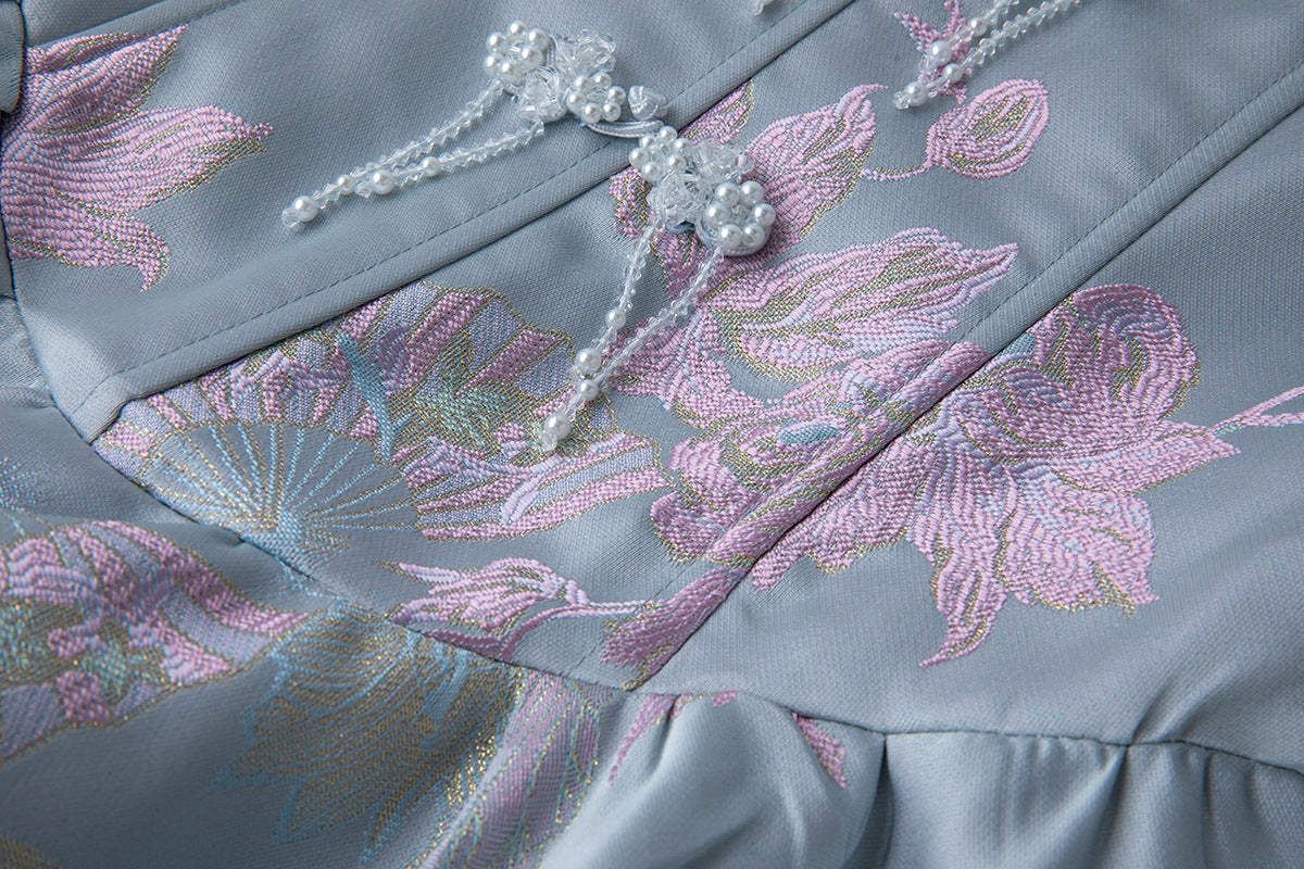 Elegant Strapless Embroidered Bubble Hem Dress