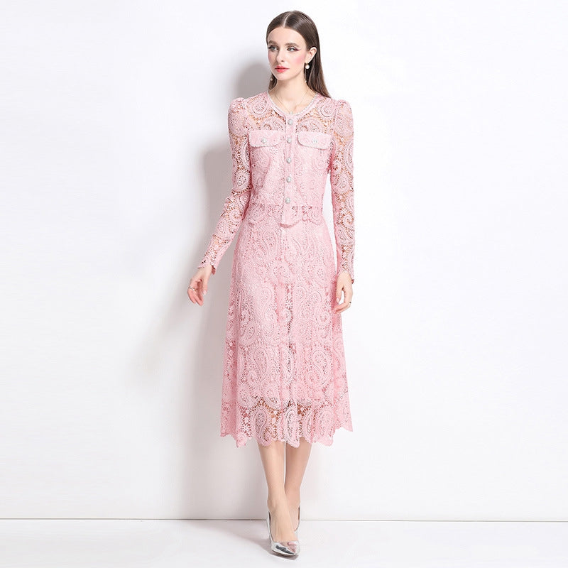 Elegant Long-Sleeve Lace Midi Dress – Blush Pink