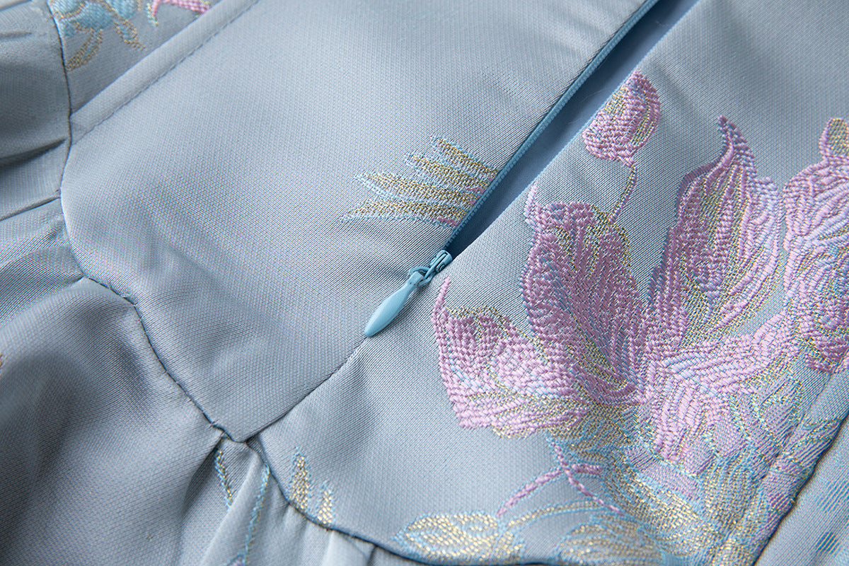 Elegant Strapless Embroidered Bubble Hem Dress