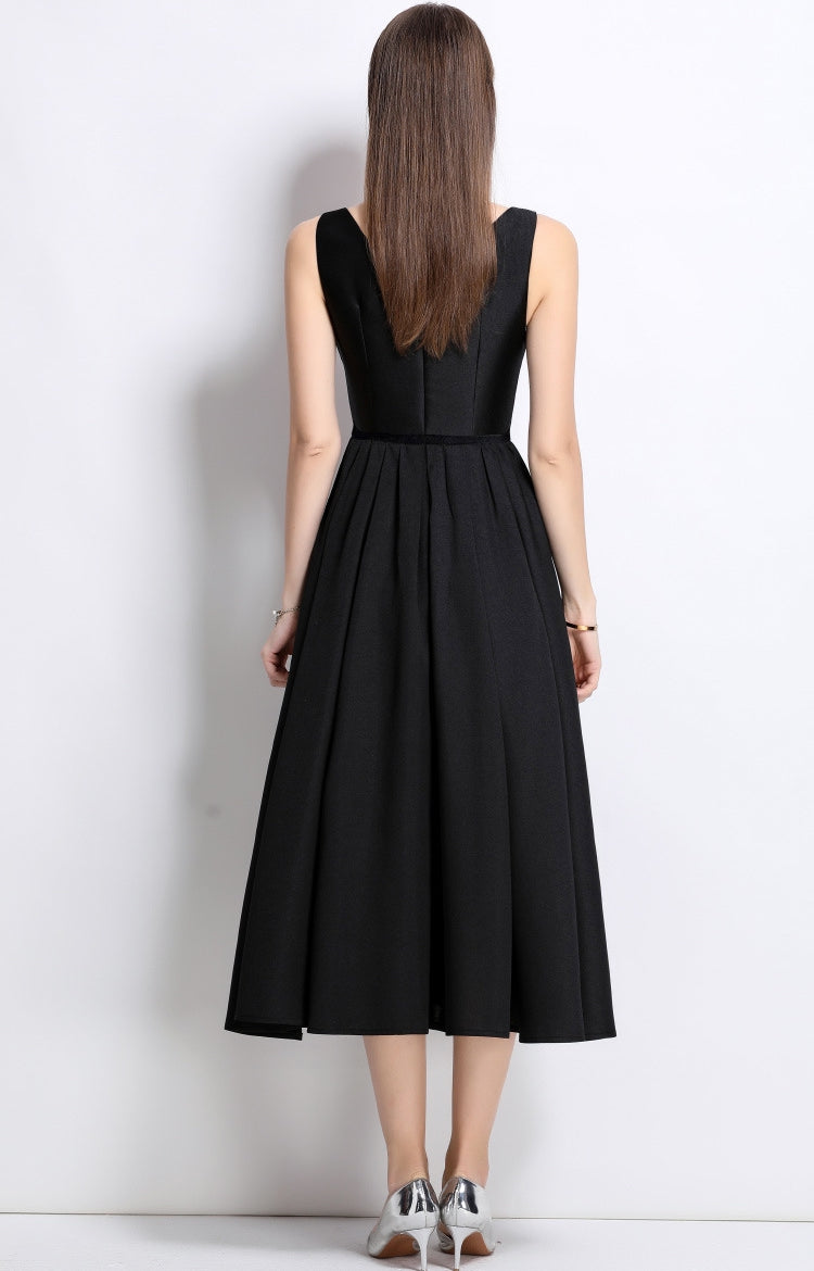Elegant Black V-Neck Buttoned Midi Dress