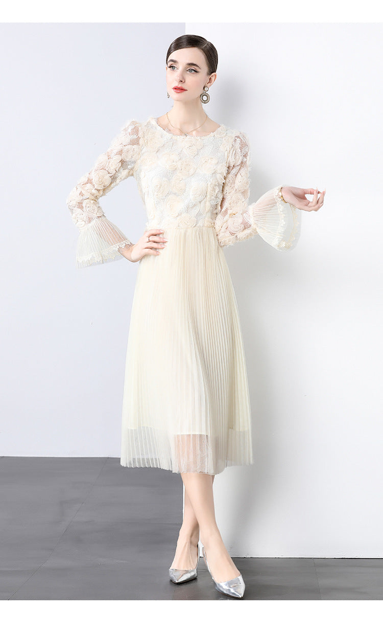 Elegant Lace & Pleated Tulle Midi Dress