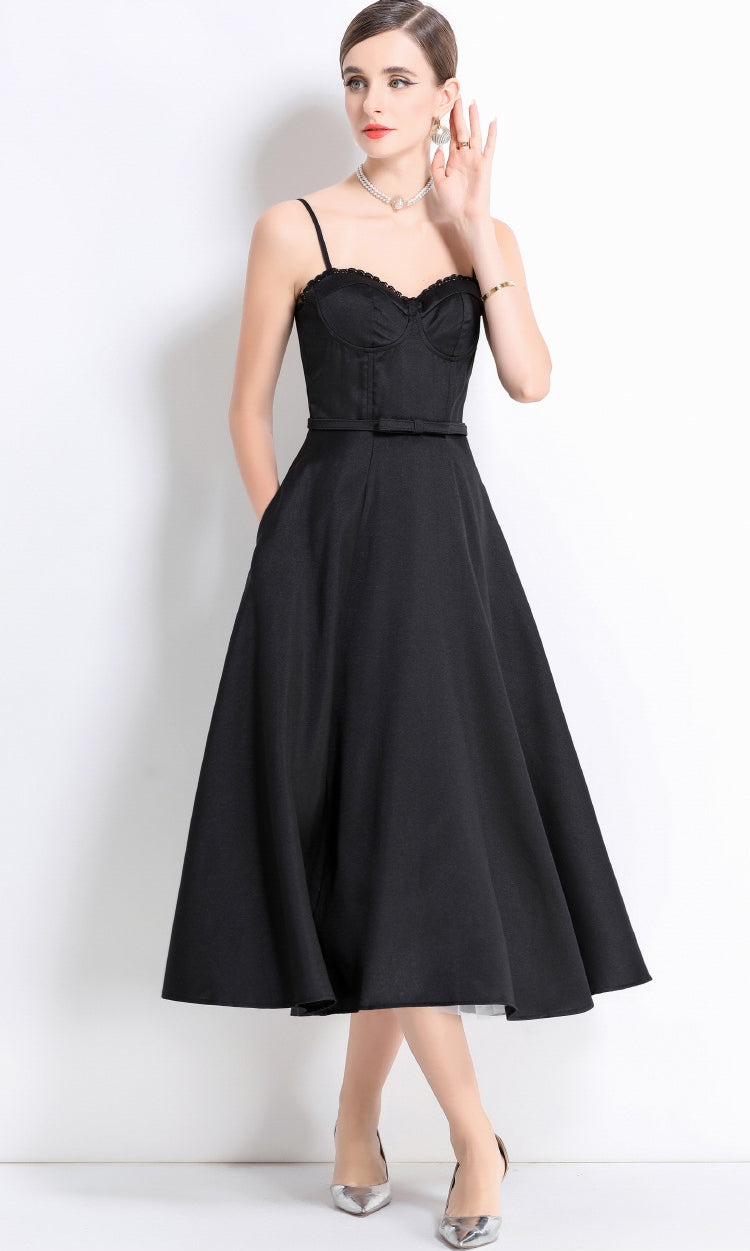 Black Vintage Sweetheart Midi Dress