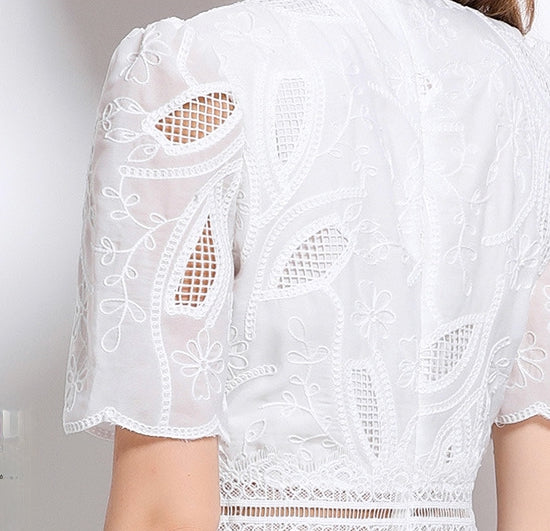 White Bloom Lace Dress