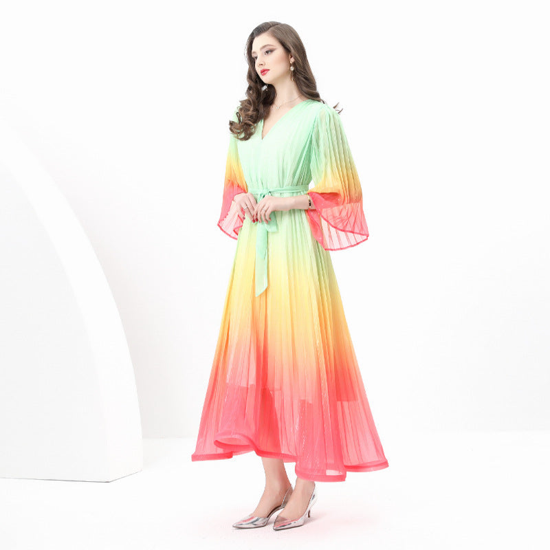 Elegant Ombre Pleated Maxi Dress