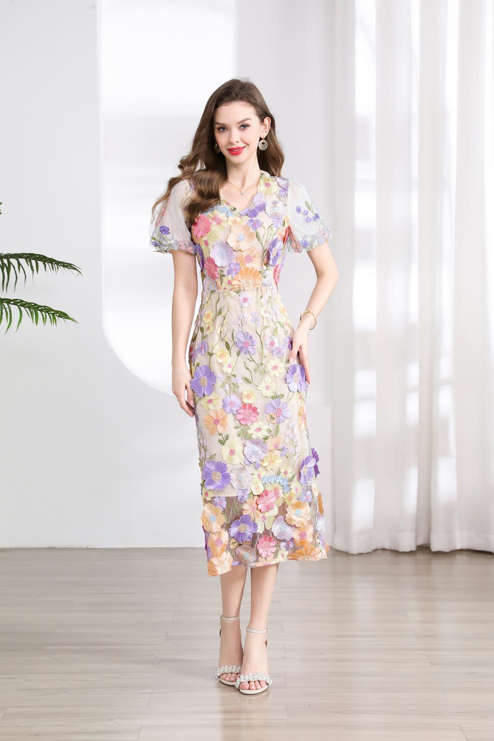 Elegant Floral Embroidered Mesh Midi Dress