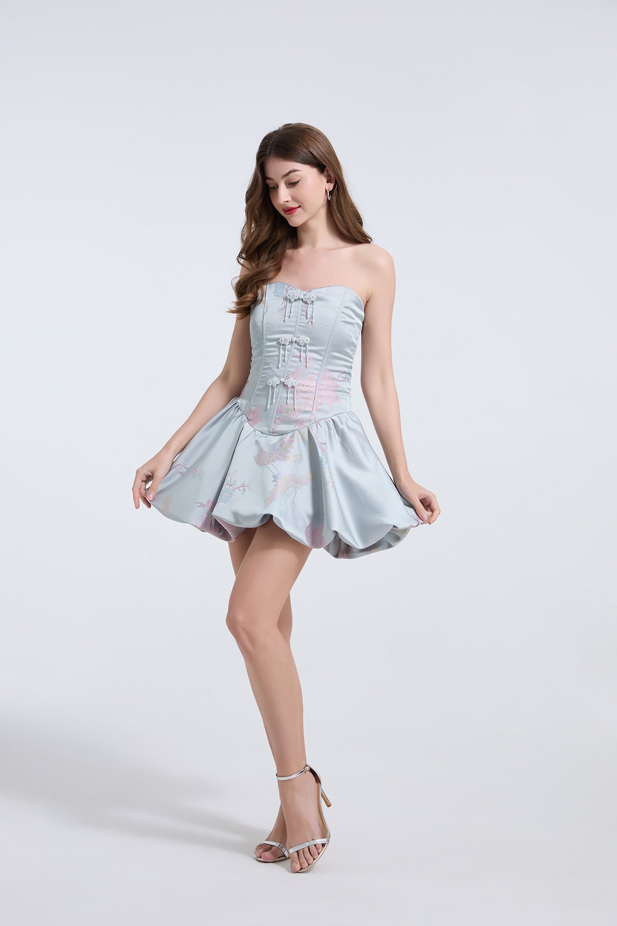 Elegant Strapless Embroidered Bubble Hem Dress