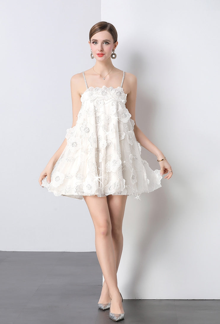 Ivory Whisper Floral Appliqué Mini Dress - 903574425019