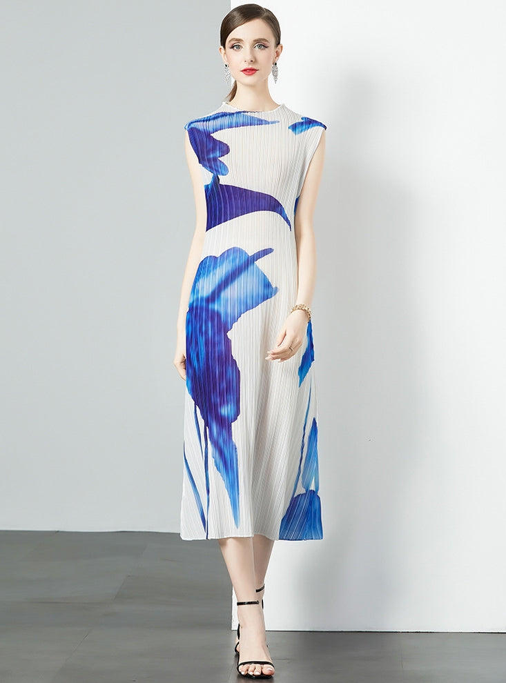 Dream Pleated Midi Dress