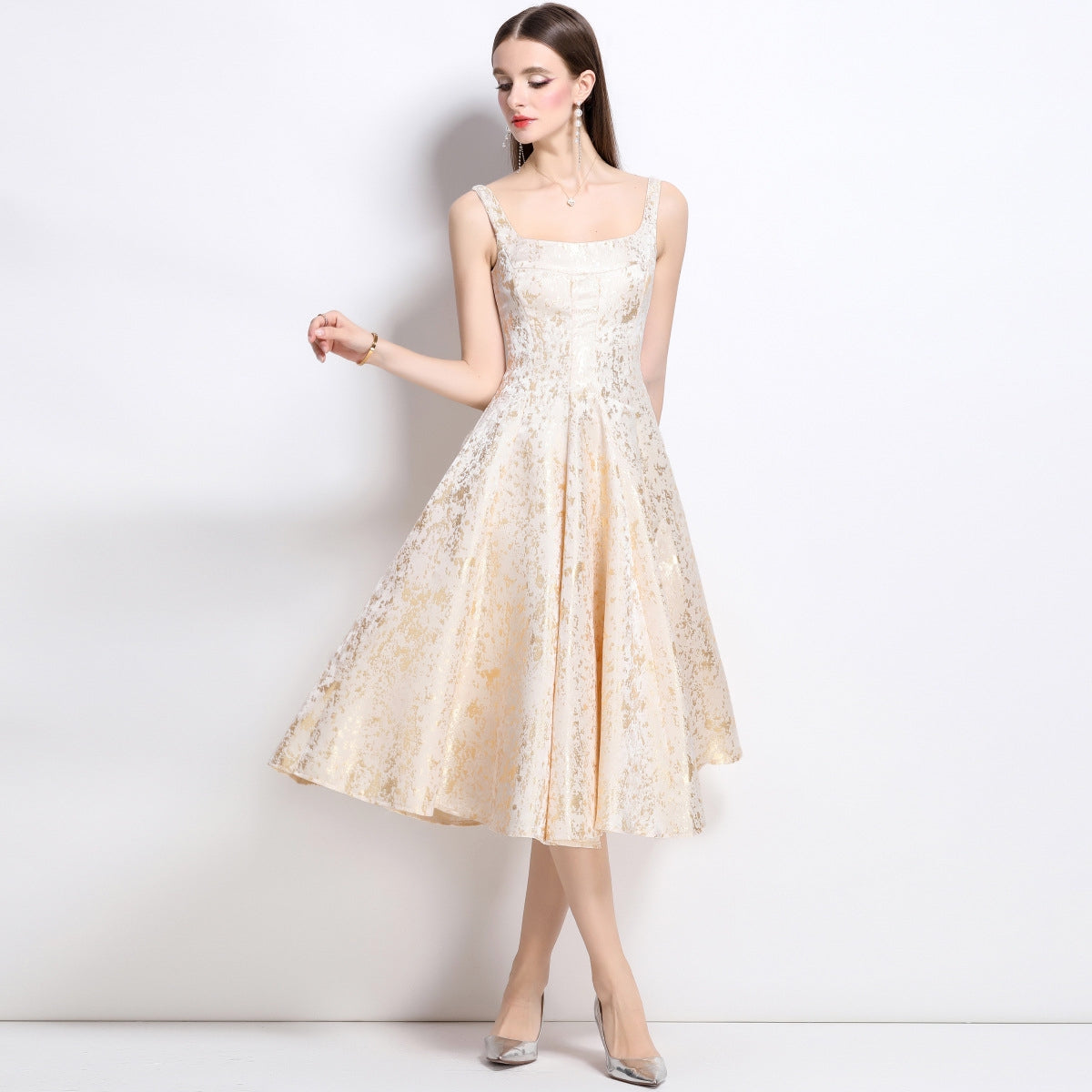 Elegant Gold Jacquard Midi Dress