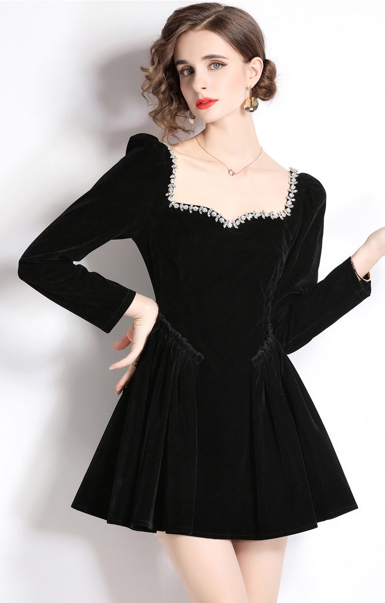 Black Short Velvet Dress With Ruched Waist And Jewelled Sweetheart Neckline - 735628352228_BLA