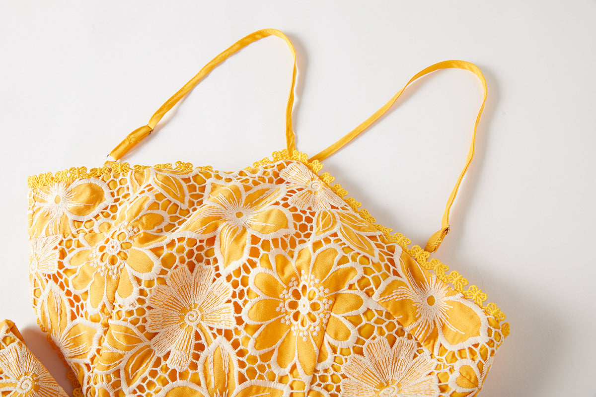 Luxury French Lace Halter Neck Holiday Breeze Black Dress - 829851111269_YEL