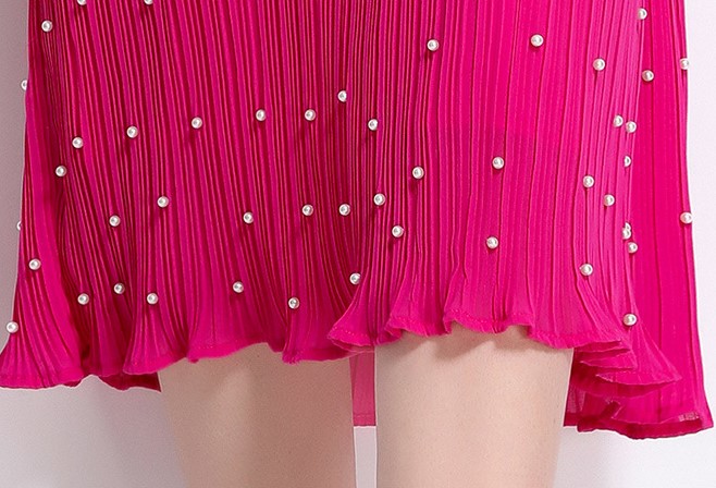 Rosered Pure Elegance Pleated Pearl Belt Dress