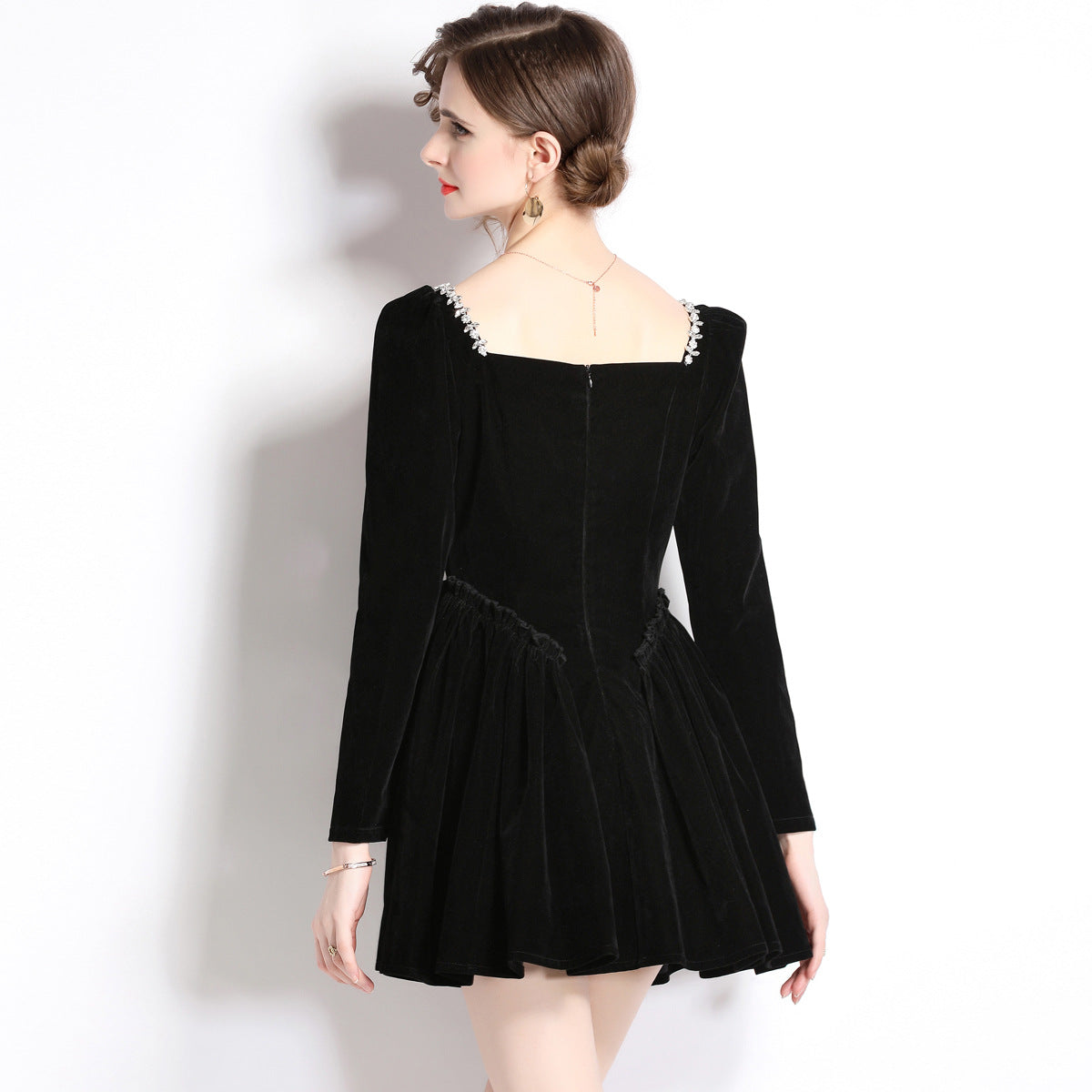 Black Short Velvet Dress With Ruched Waist And Jewelled Sweetheart Neckline - 735628352228_BLA