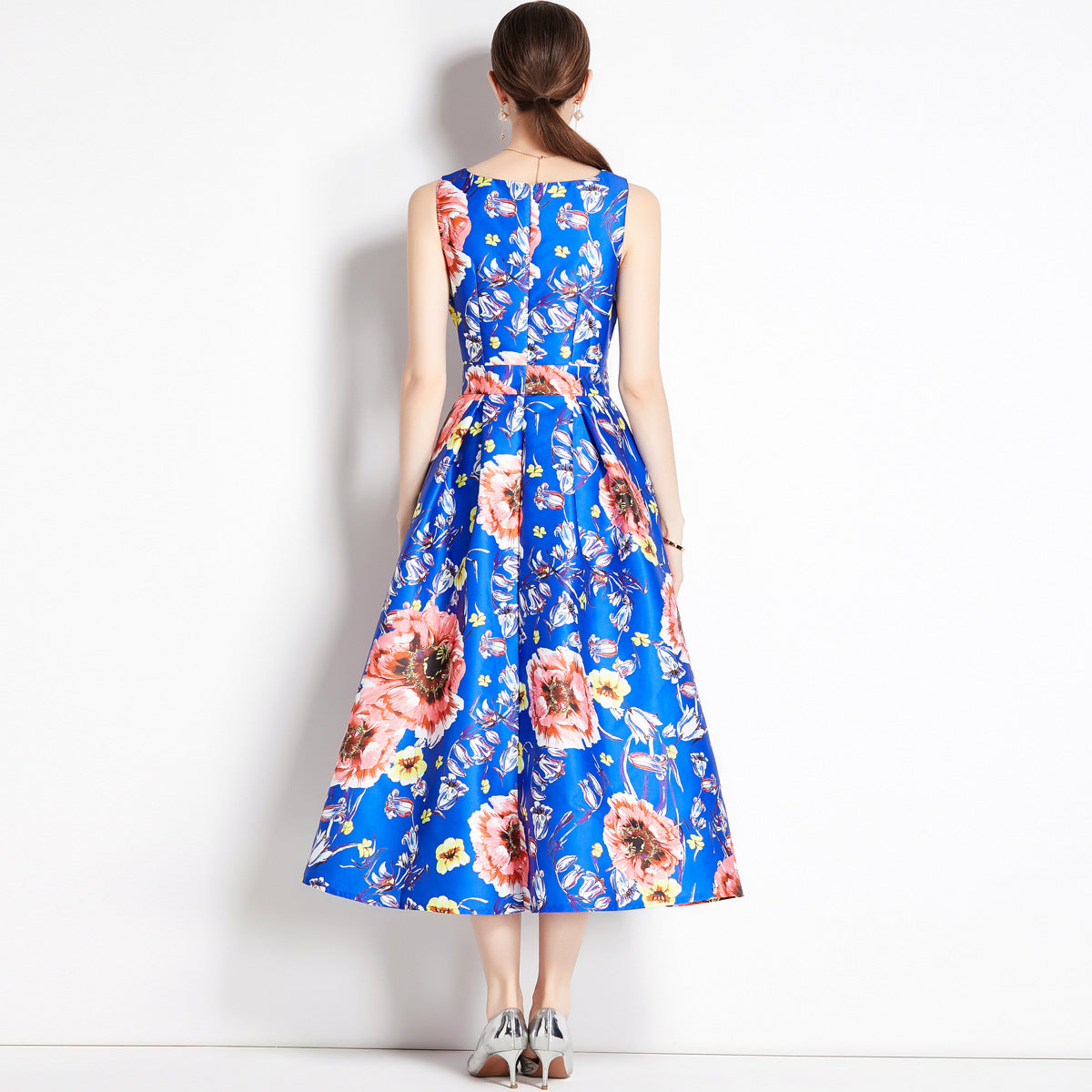 Sleeveless Boat Neck Fitted Vest Box Pleated Skirt Printed Satin Dress - 806#701_BAS